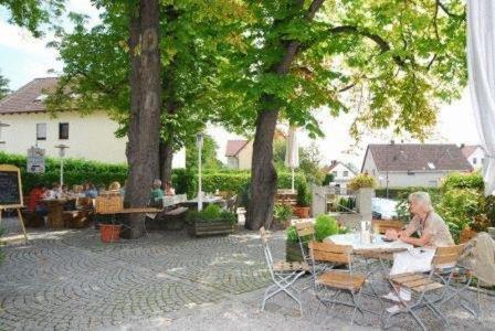 Hotel Gasthof Gross Bergkirchen  Exteriör bild
